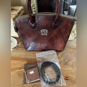 Pratesi leather bag with lock and key